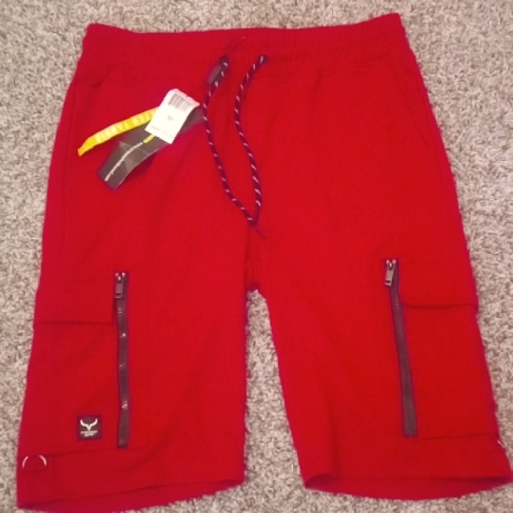 Red multi-poclet shorts